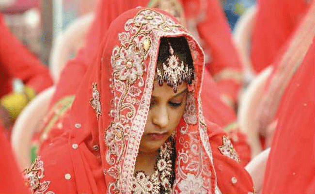 18 saal ki sales ladki ka lehenga