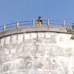 ग्वालियर में महिला का हाई-वोल्टेज ड्रामा…. 60 फीट ऊंची पानी की टंकी पर चढ़कर आत्मदाह की दी धमकी