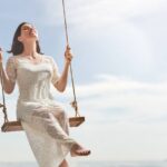 झूला झूलने से मिलते हैं सेहत को कई सारे Benefits, खूब लें मजा